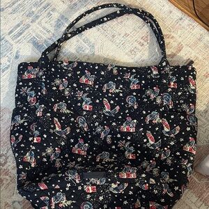 Vera Bradley Bright Tote in the Holiday Owls pattern.